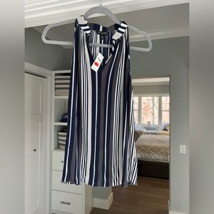 Banana Republic top size small